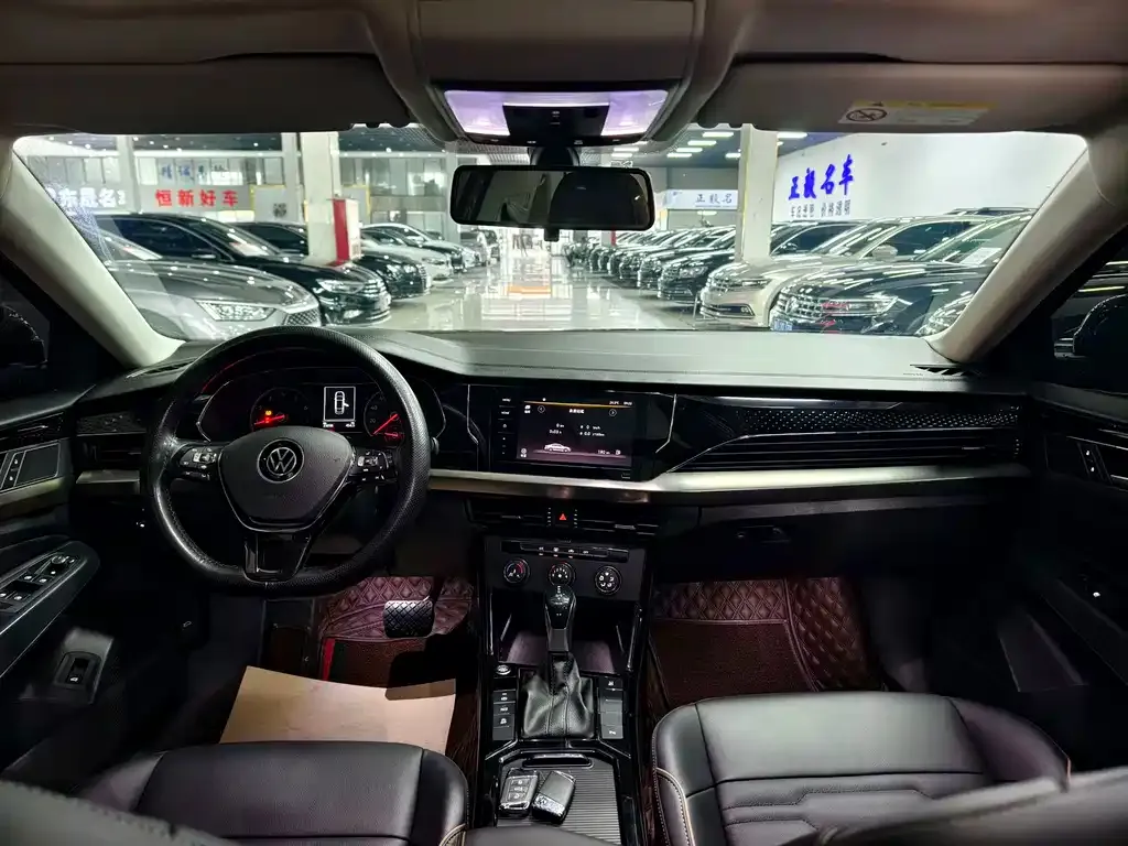 Volkswagen Passat — фото 5