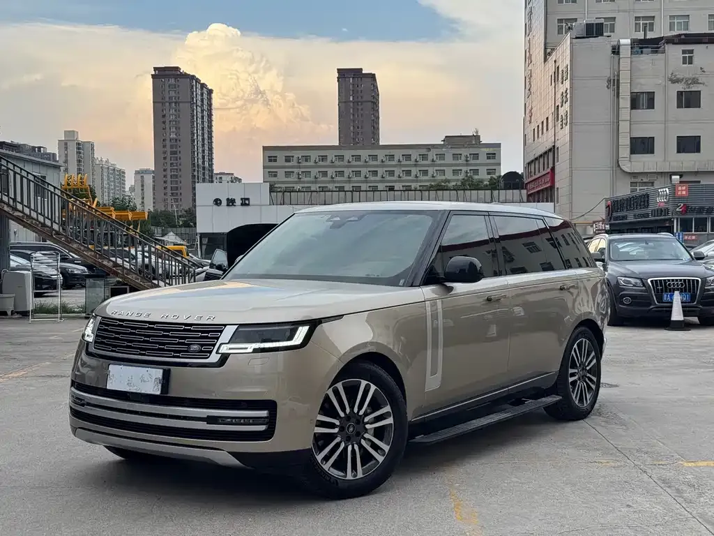 Land Rover Range Rover — фото 1