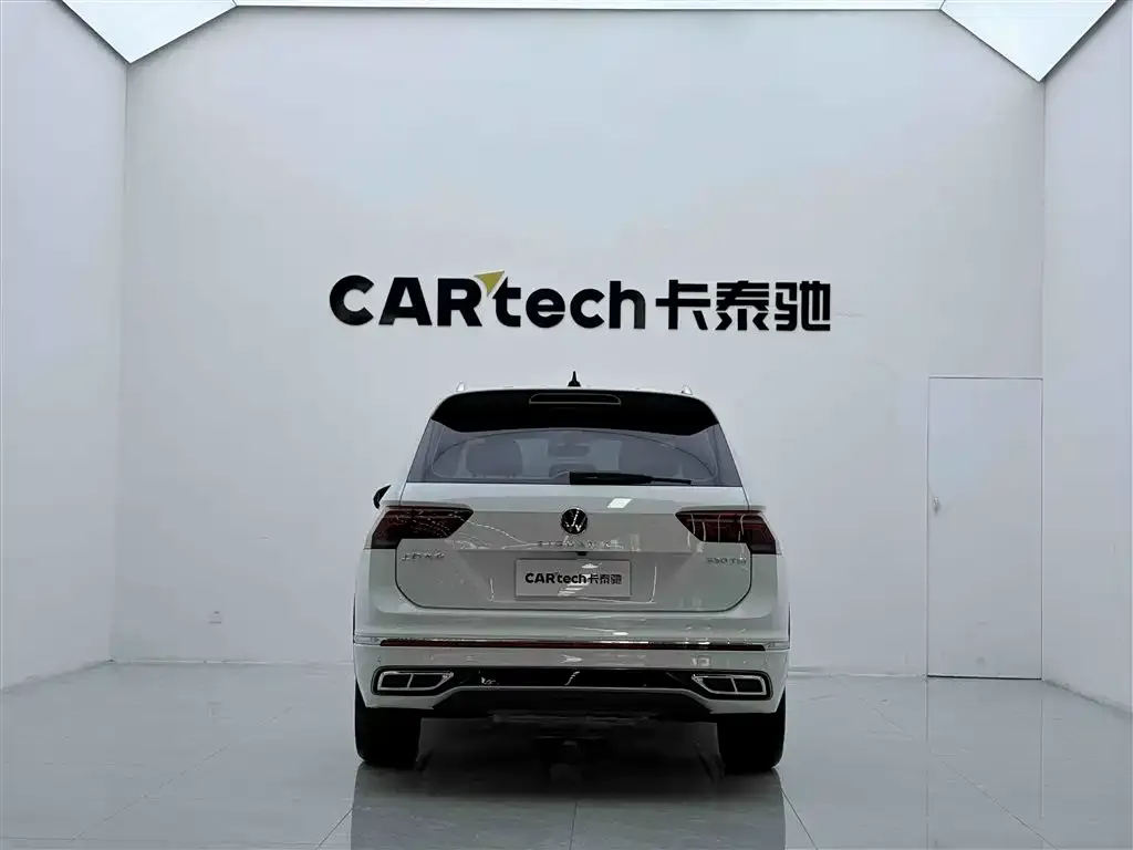 Volkswagen Tiguan L — фото 4