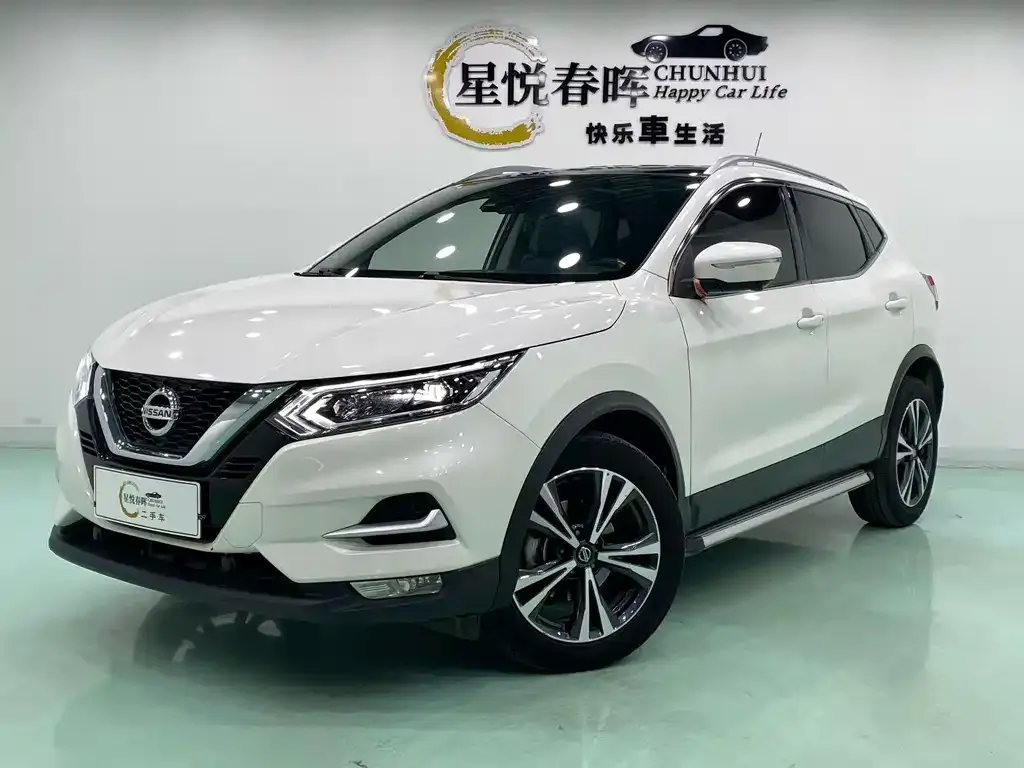 Nissan Qashqai — фото 1