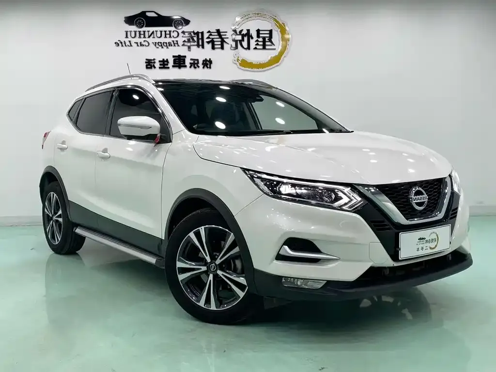 Nissan Qashqai — фото 7