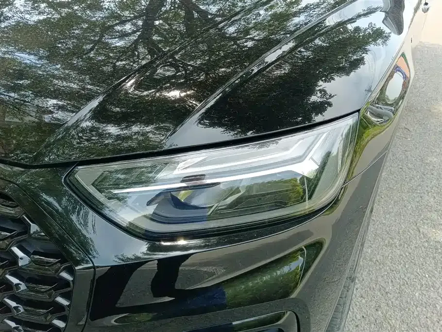 Audi Q5L Sportback — фото 10