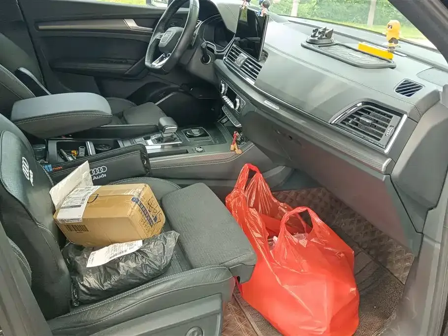 Audi Q5L Sportback — фото 4