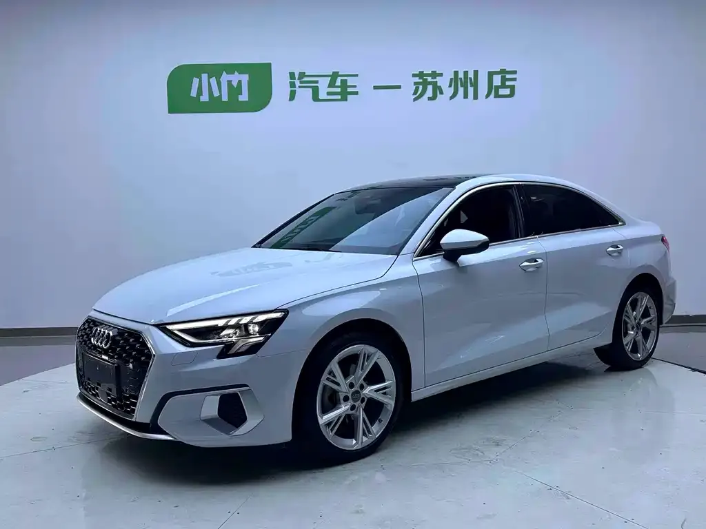 Audi A3 — фото 1