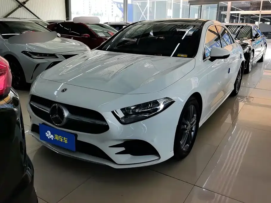 Mercedes-Benz A-Class — фото 10
