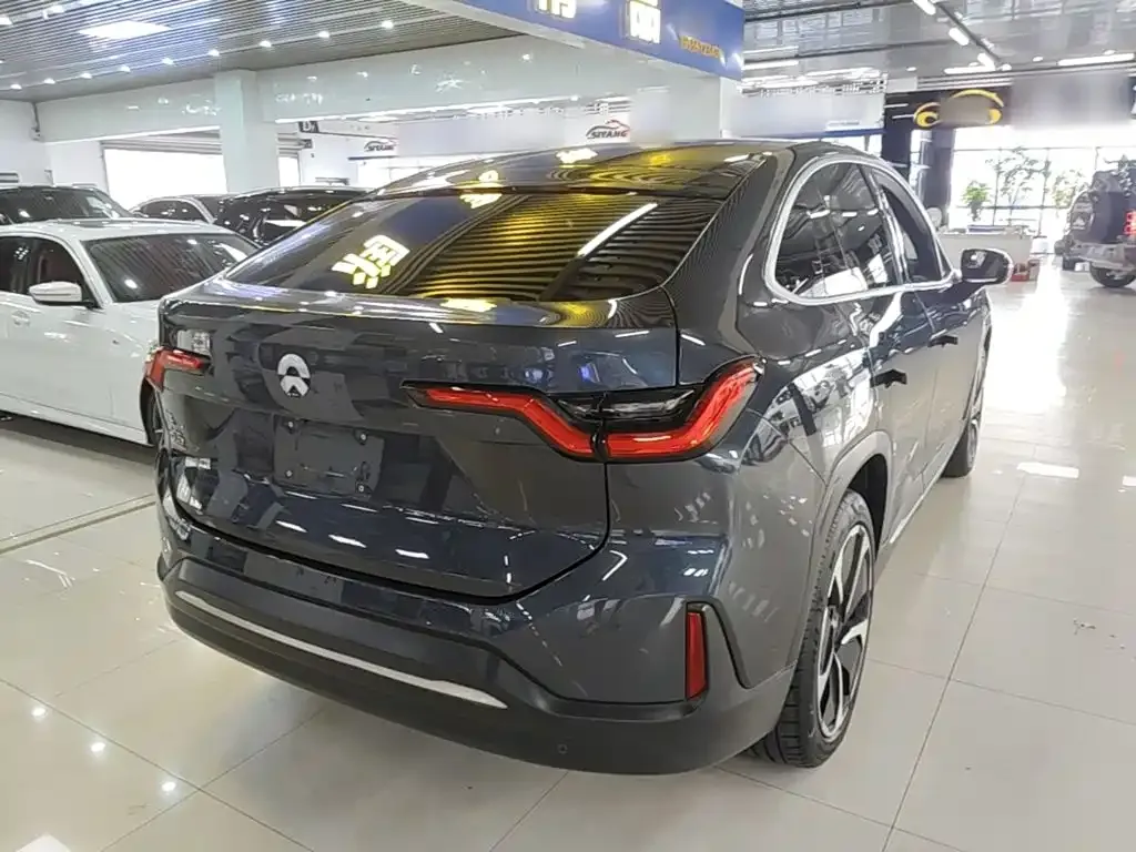 NIO EC6 — фото 8