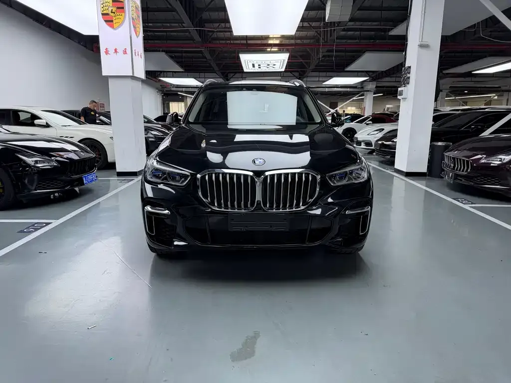 BMW X5 — фото 2