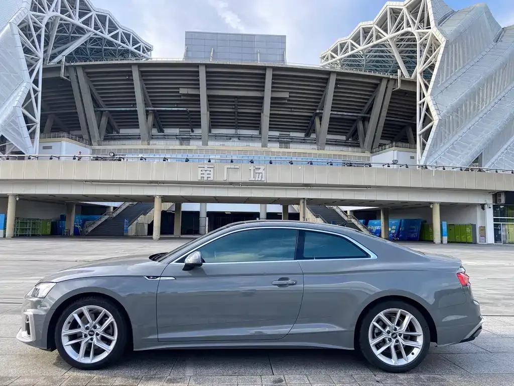 Audi A5 (Import) — фото 9