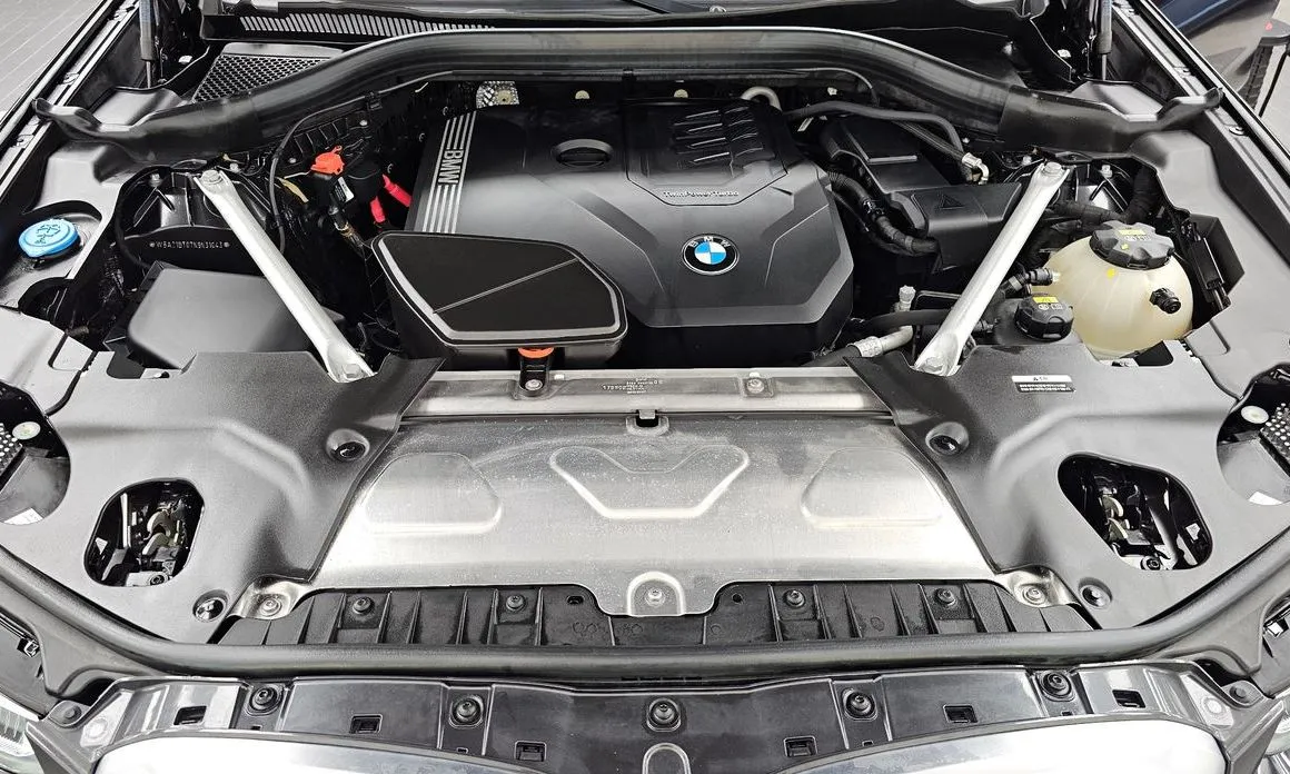 BMW X4 2022 из KR, фото 9