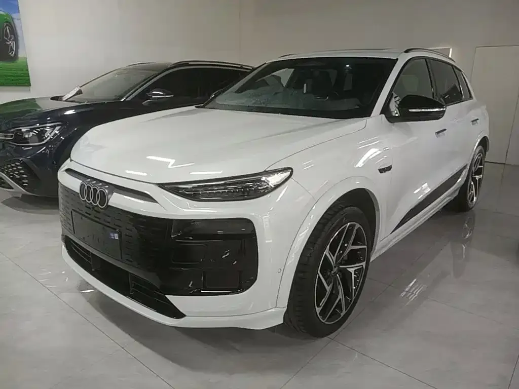 Audi Q6L e-tron — фото 6