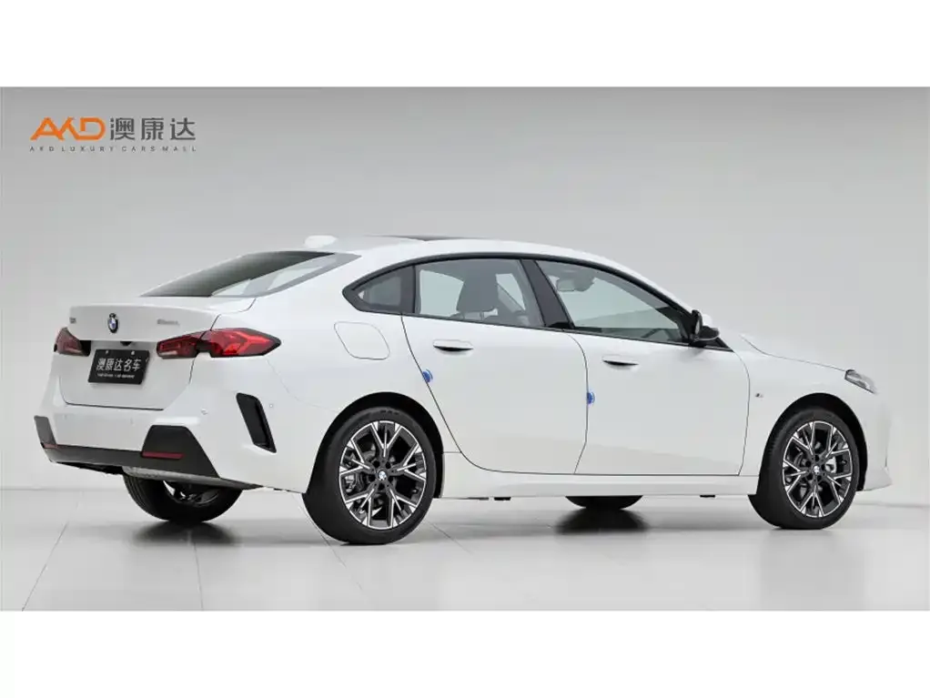 BMW 2 Series 2025 из CN, фото 9