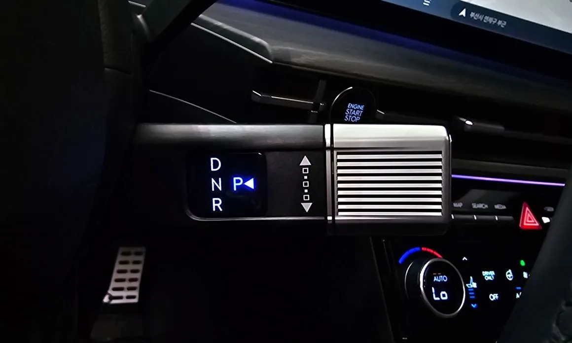 Hyundai Santafe — фото 2