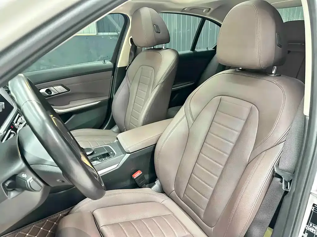 BMW 3 Series — фото 10