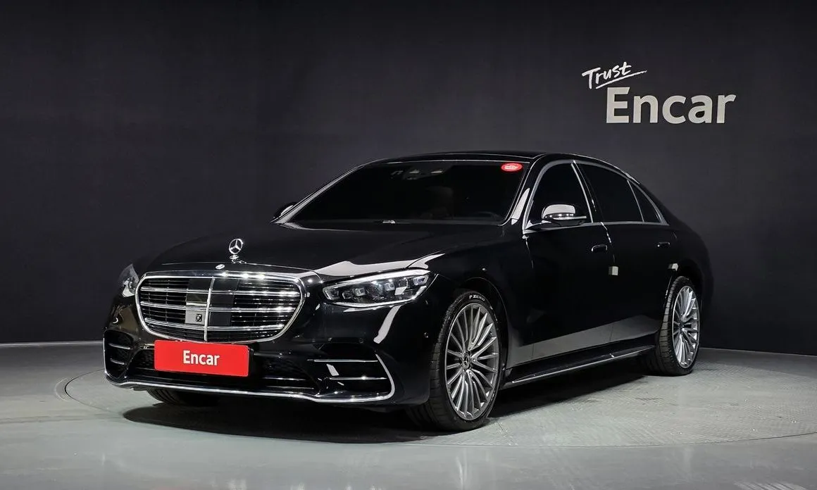 Mercedes-Benz S-Class — фото 1