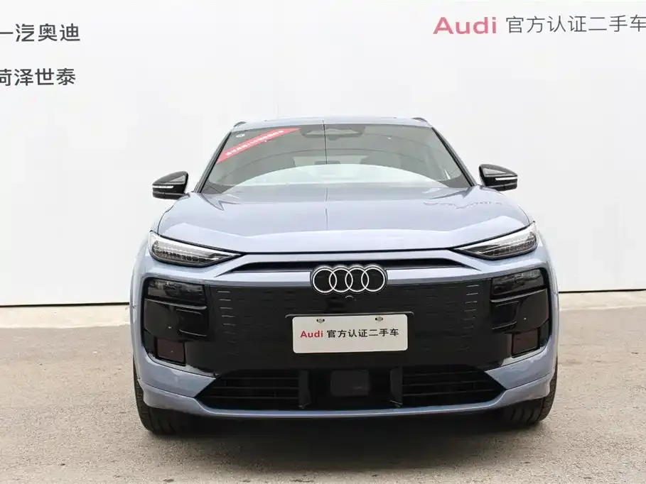 Audi Q6L e-tron — фото 3