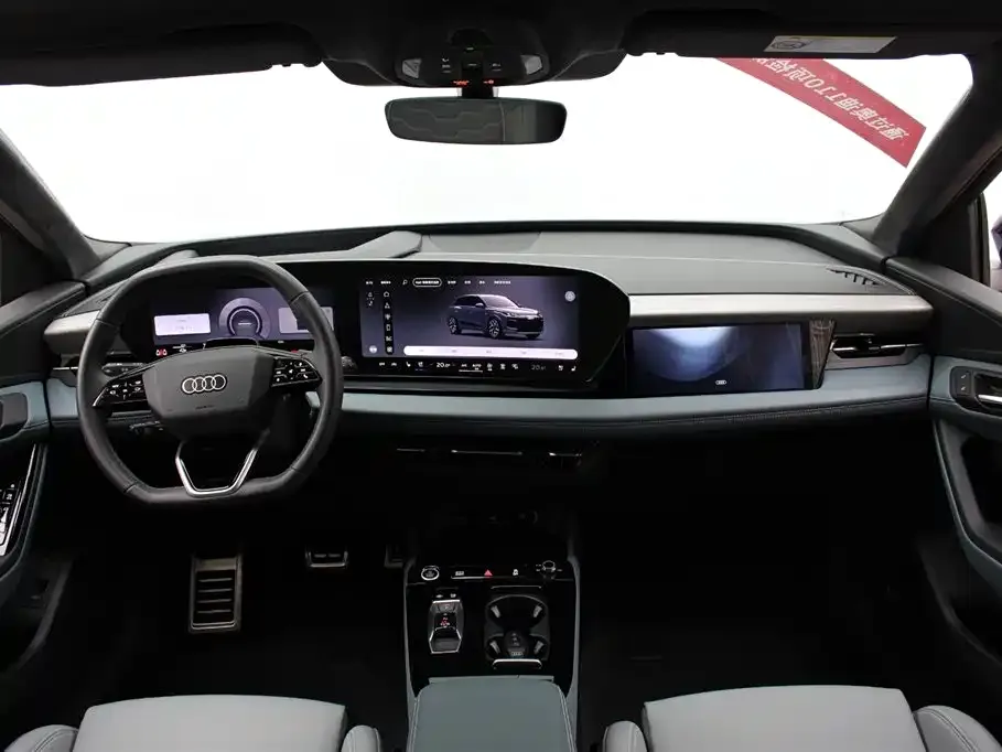 Audi Q6L e-tron — фото 2