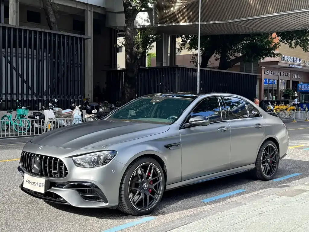 Mercedes-Benz E-Class AMG — фото 1