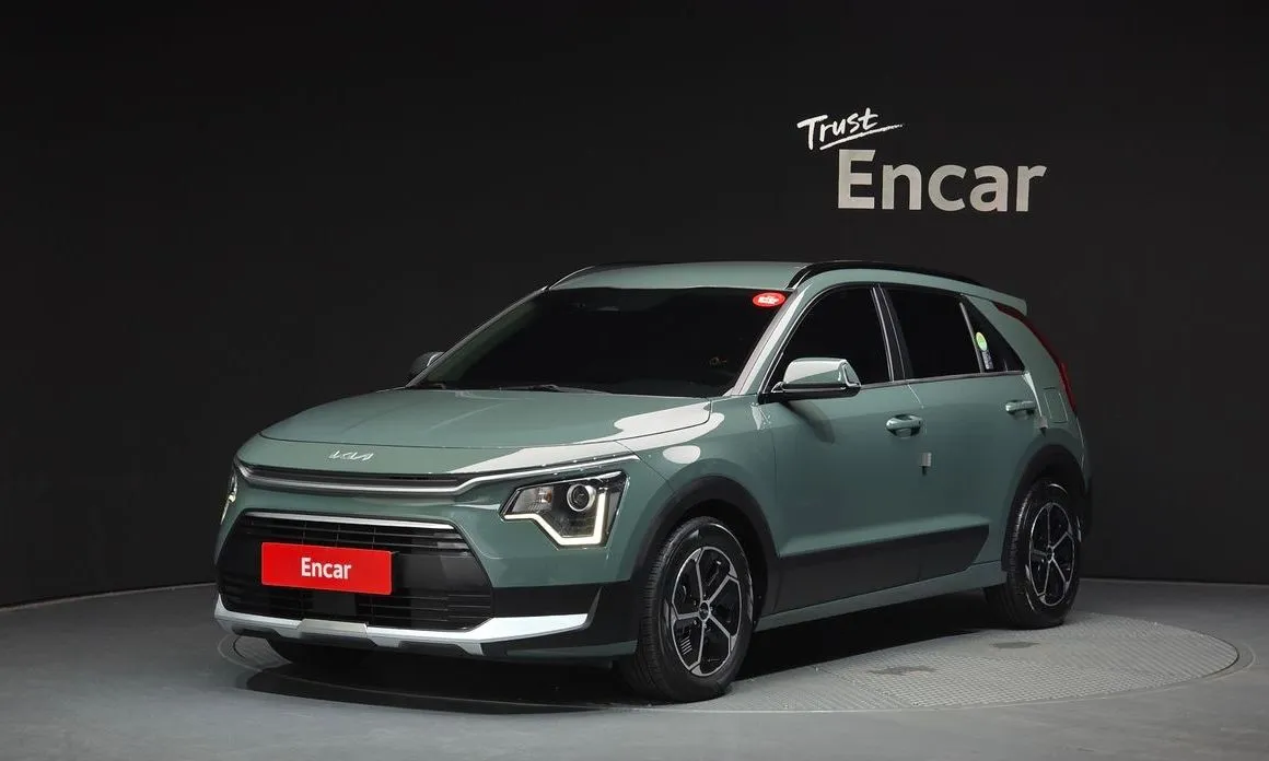 Kia Niro — фото 1