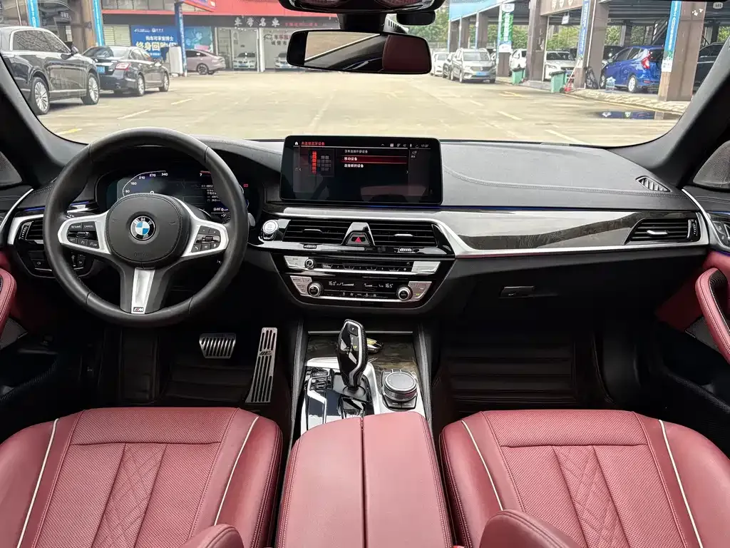 BMW 5 Series — фото 2