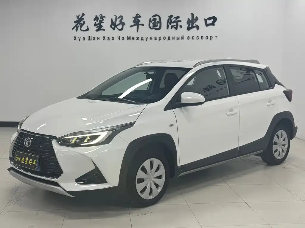 Toyota Yaris L