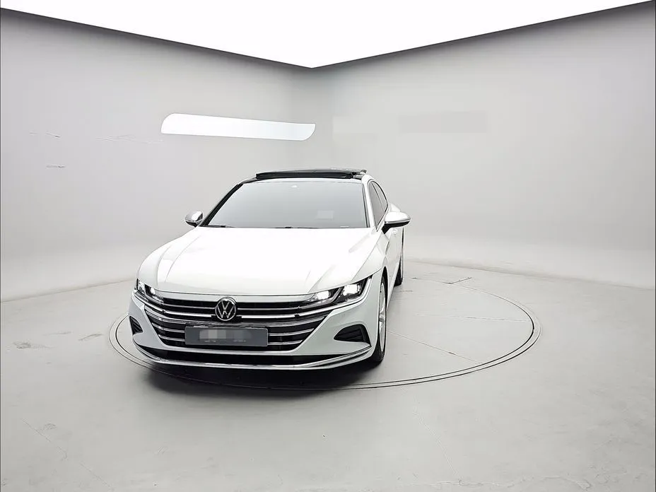 Volkswagen Arteon — фото 1