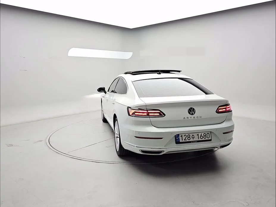 Volkswagen Arteon — фото 10
