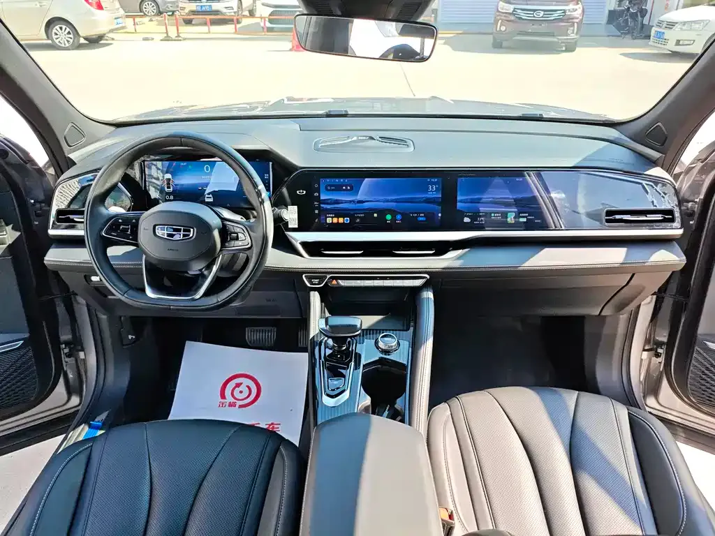 Geely Xingyue L 2024 из CN, фото 2