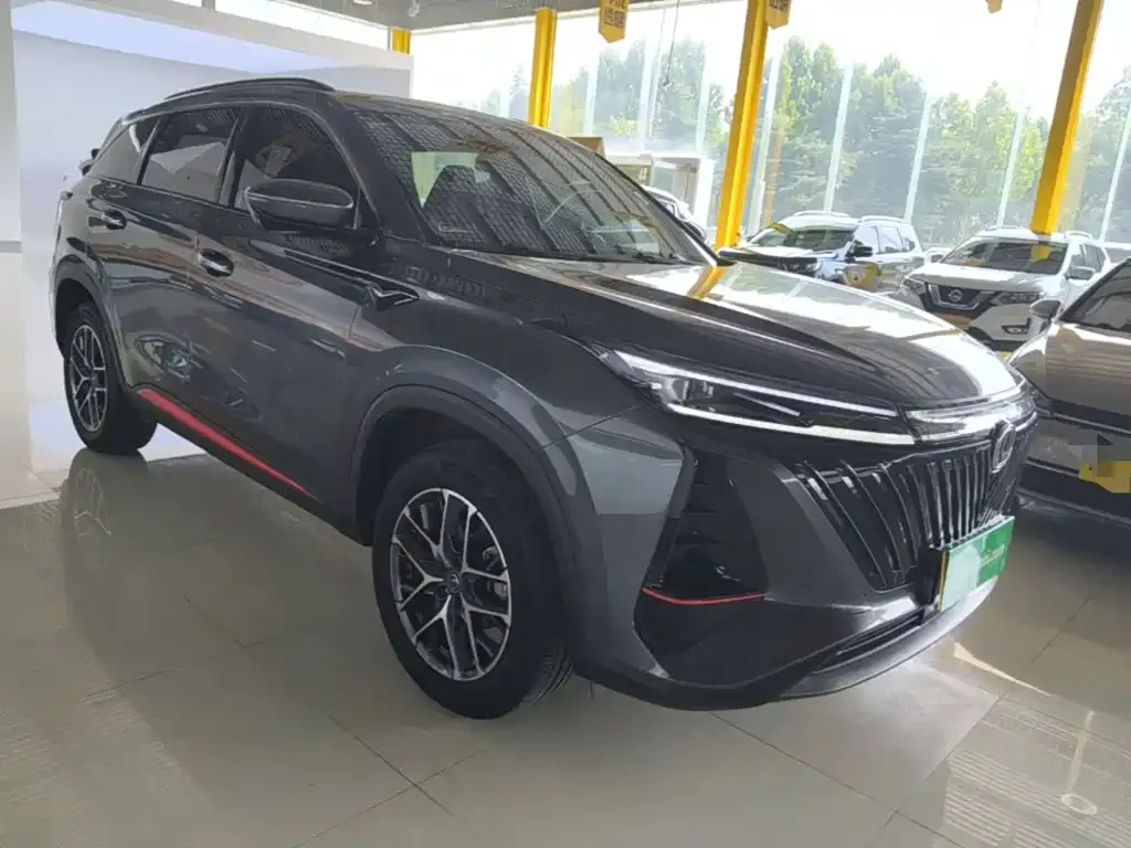 Changan CS75PLUS — фото 4