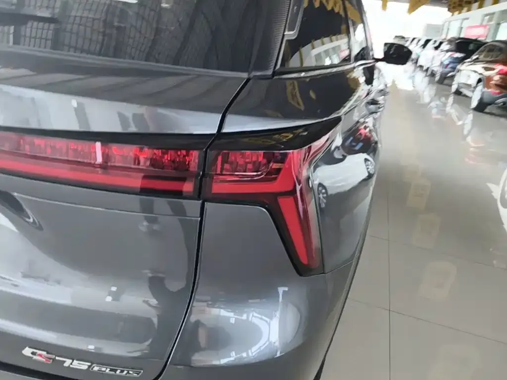 Changan CS75PLUS — фото 10