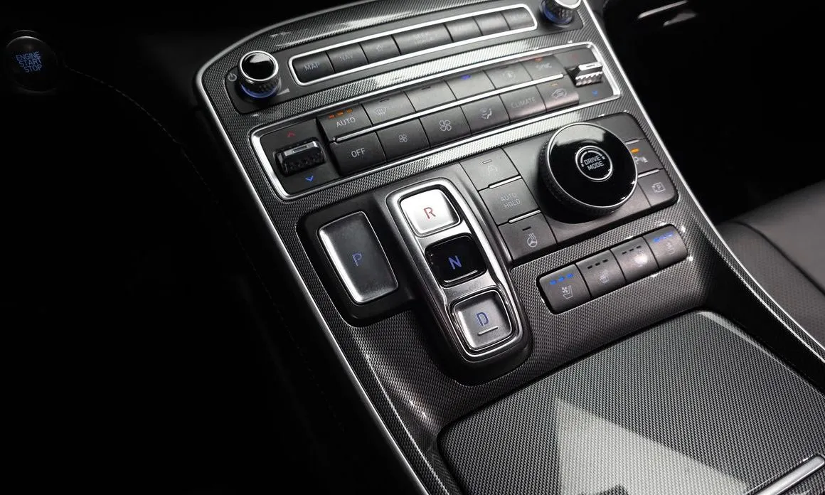 Hyundai Santafe — фото 9