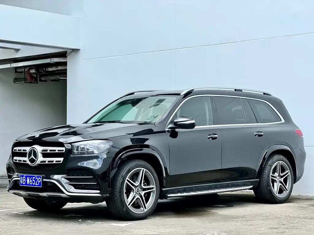 Mercedes-Benz GLS — фото 1