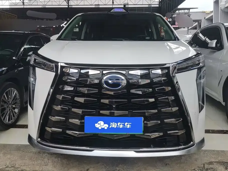 GAC Motor Trumpchi M8 — фото 8