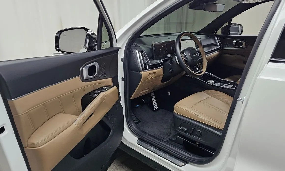 Kia Sorento — фото 6