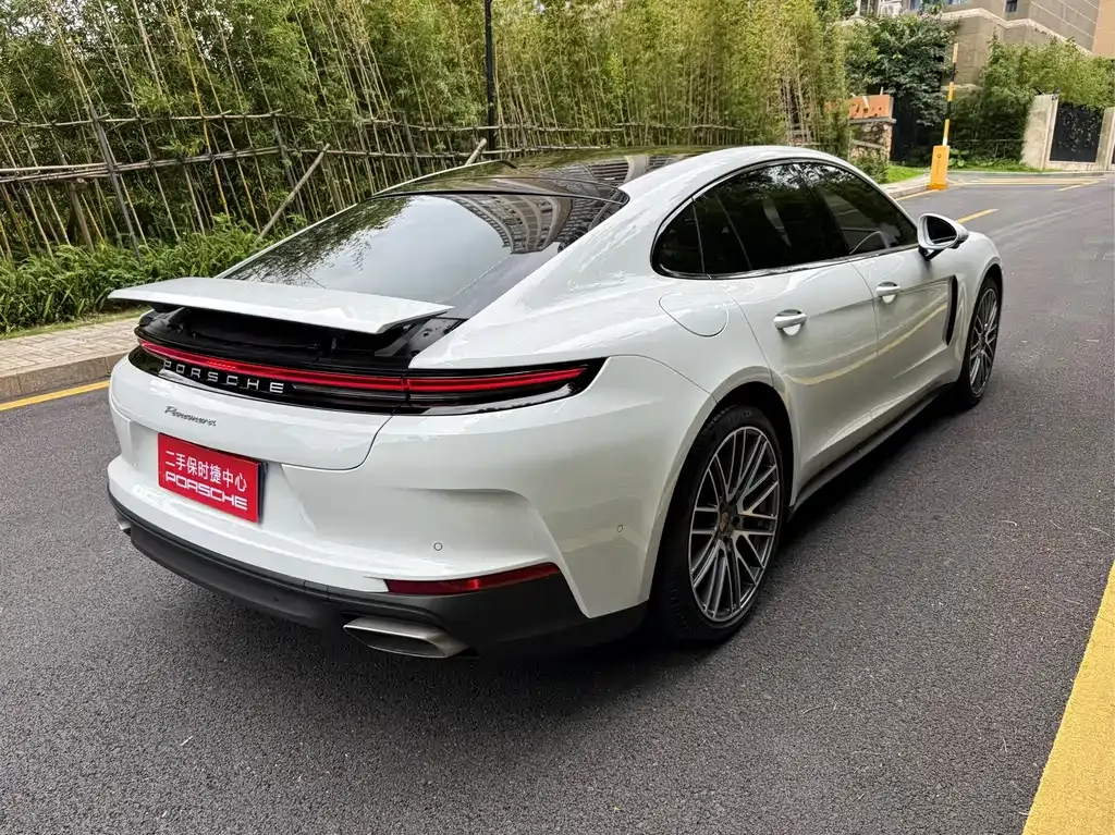 Porsche Panamera — фото 9