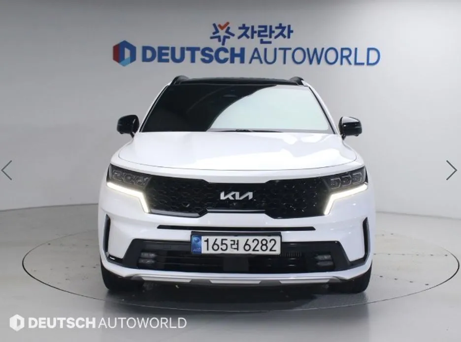 Kia Sorento — фото 7