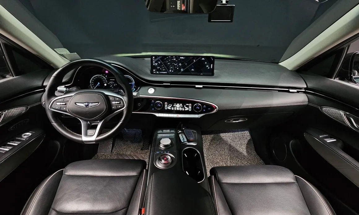 Genesis GV70 — фото 10