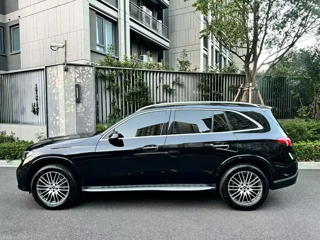 Mercedes-Benz GLC — фото 8