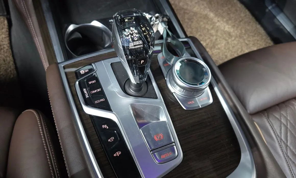 BMW 7-Series 2021 из KR, фото 9