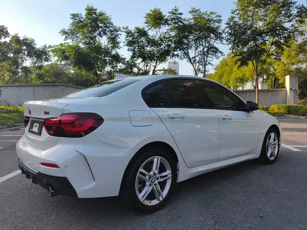 BMW 1 Series — фото 9
