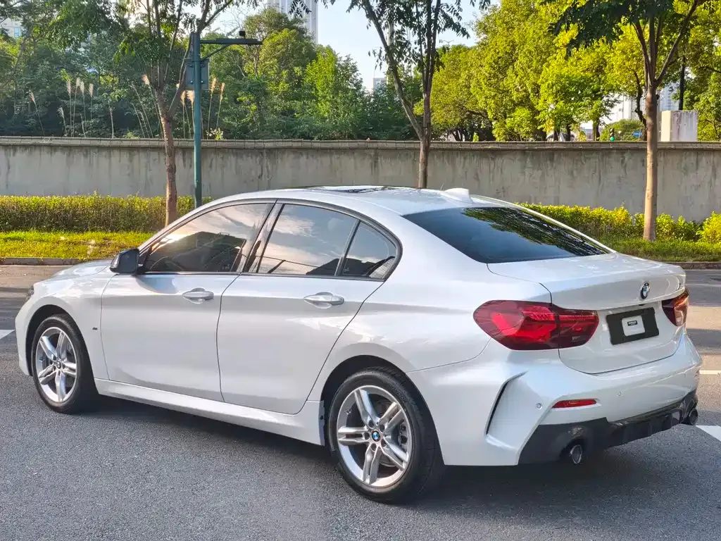 BMW 1 Series — фото 10