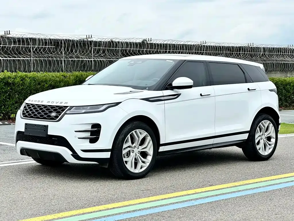 Land Rover Evoque — фото 1