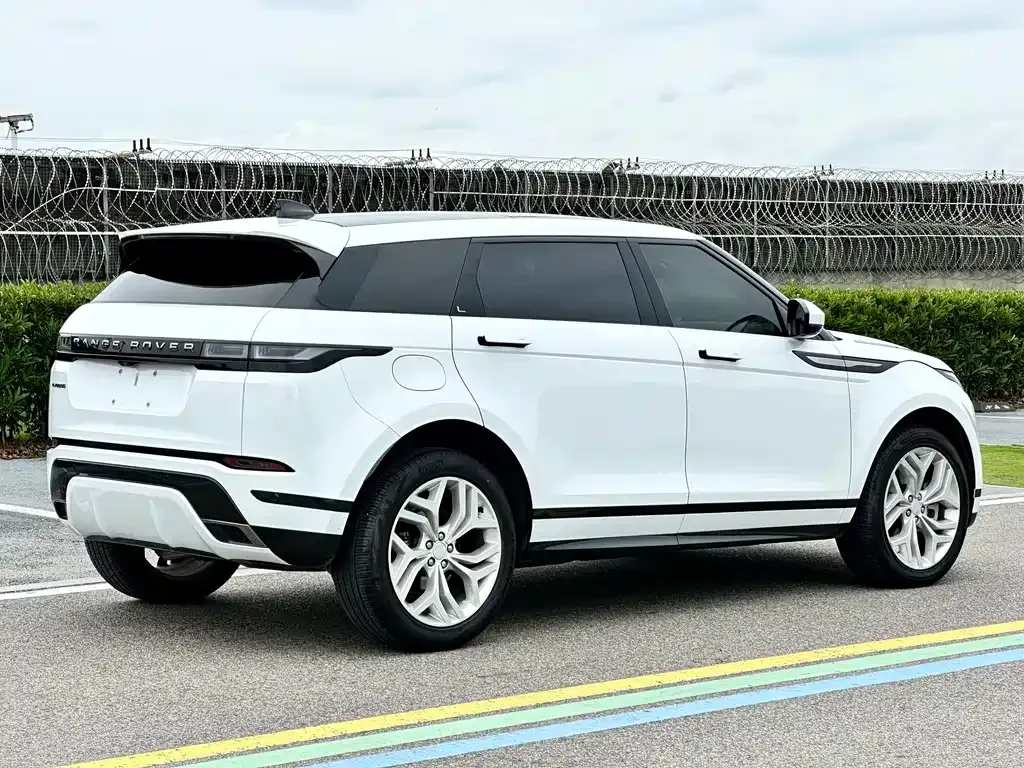 Land Rover Evoque — фото 8