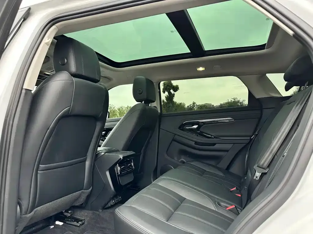 Land Rover Evoque — фото 2