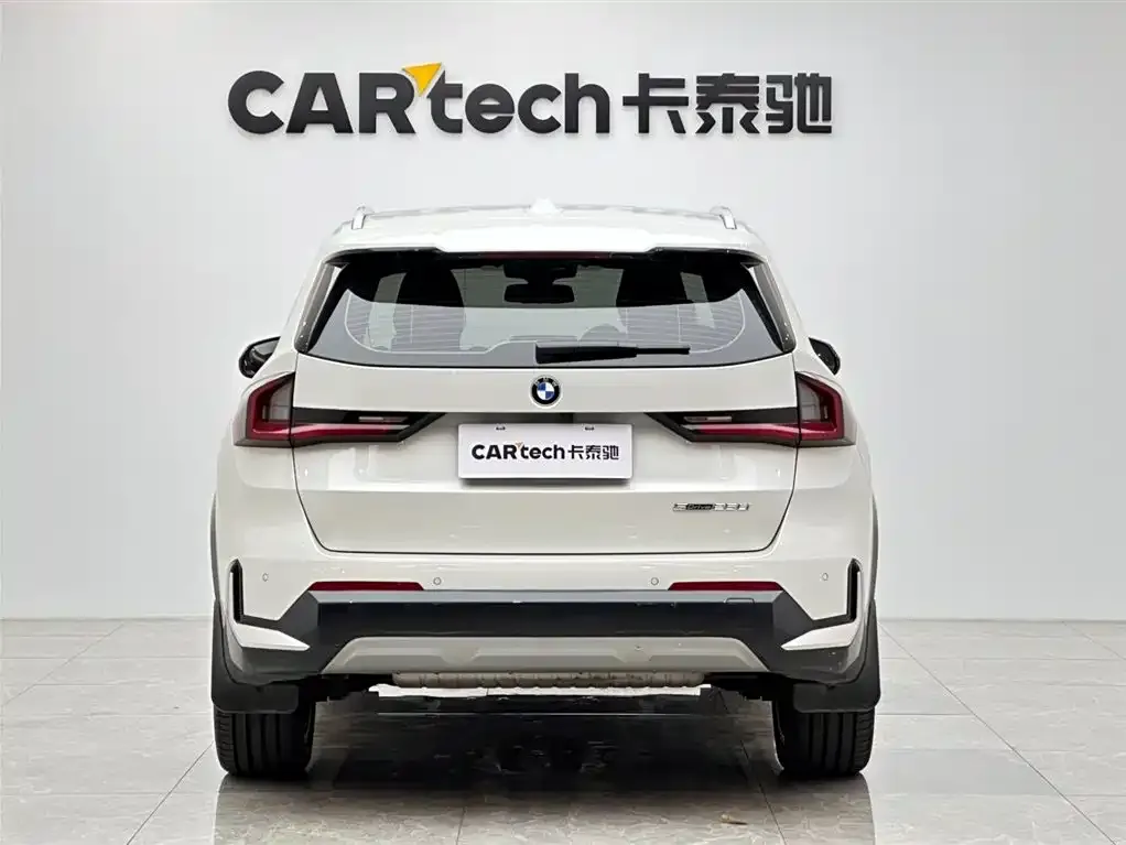 BMW X1 — фото 2