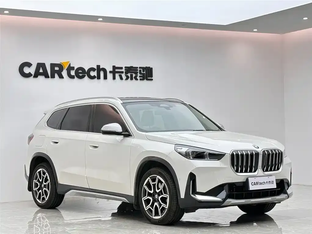 BMW X1 — фото 5