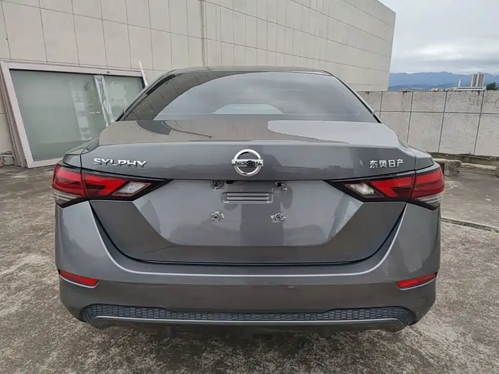 Nissan Sylphy 2023 из CN, фото 9