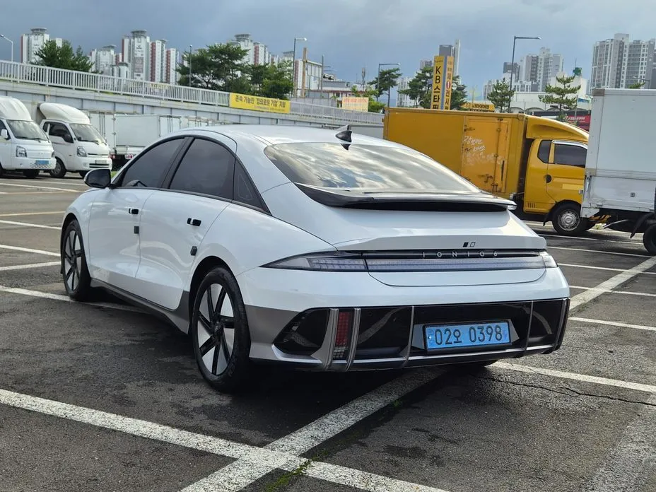 Hyundai Ioniq6 — фото 7