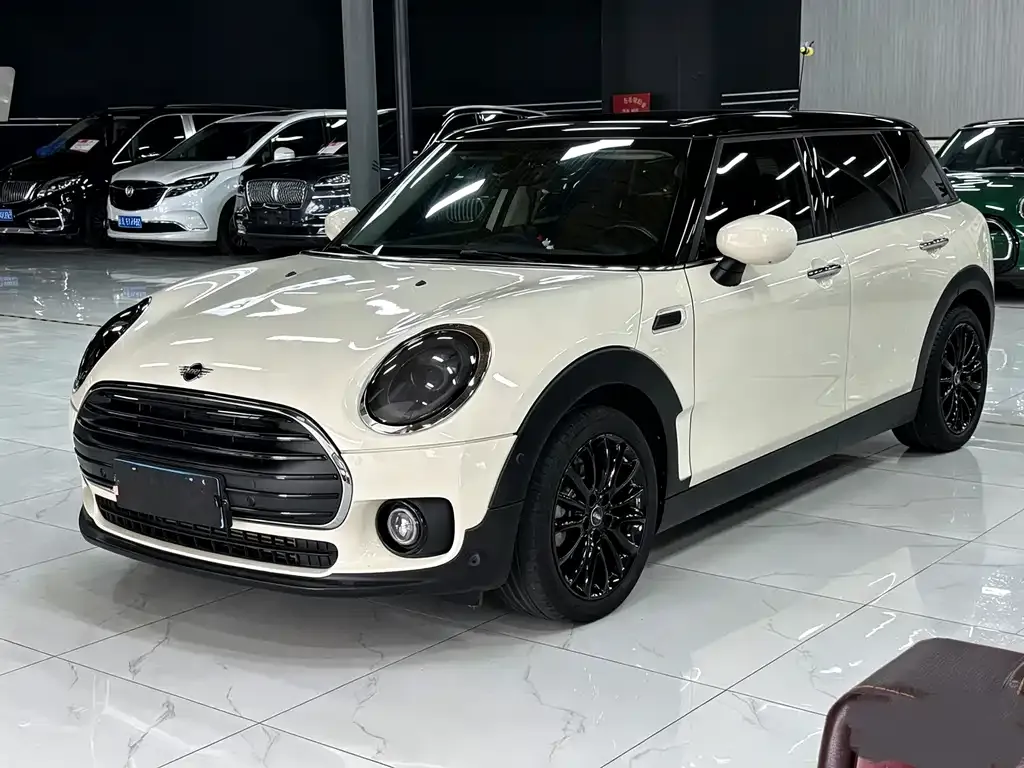 MINI Clubman — фото 5
