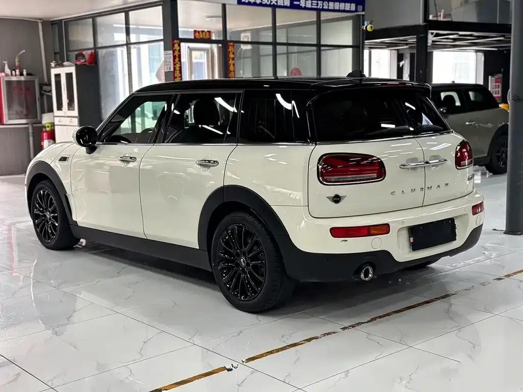 MINI Clubman — фото 10
