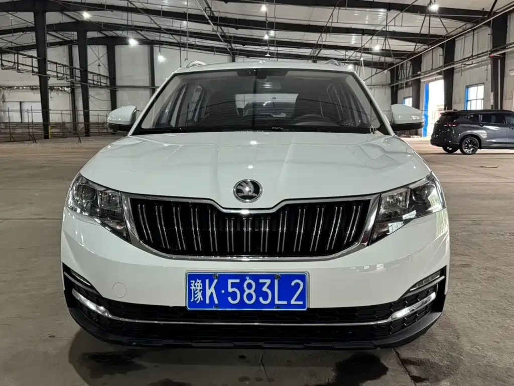 Skoda Kamiq — фото 2